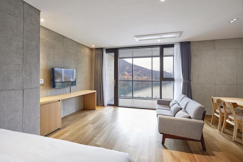 Hotel Haus Gapyeong Esterno foto